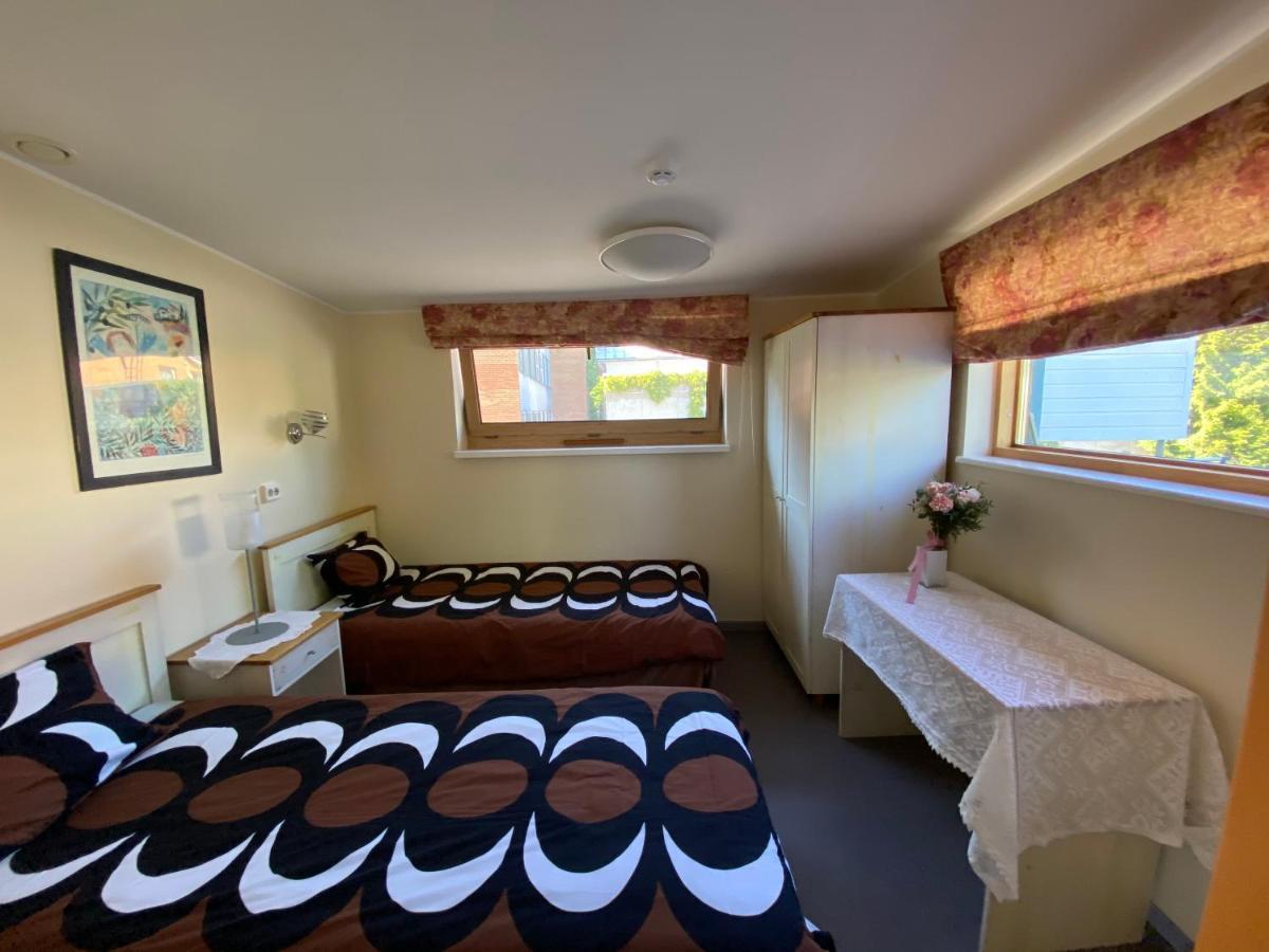 Villa Meri Apartments Pärnu Extérieur photo