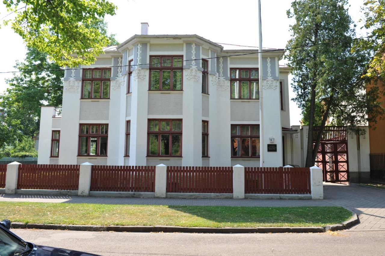 Villa Meri Apartments Pärnu Extérieur photo